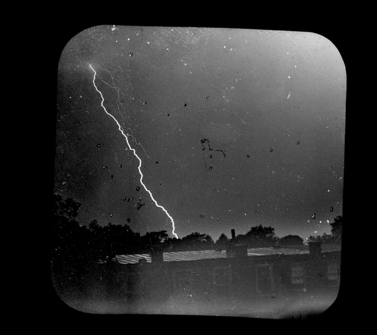 Igoe_1-Jennings-Lightning-Photograph-1885